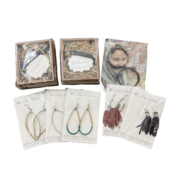 NWT Village Artisan Jewelry Lot - Picture 1 of 12